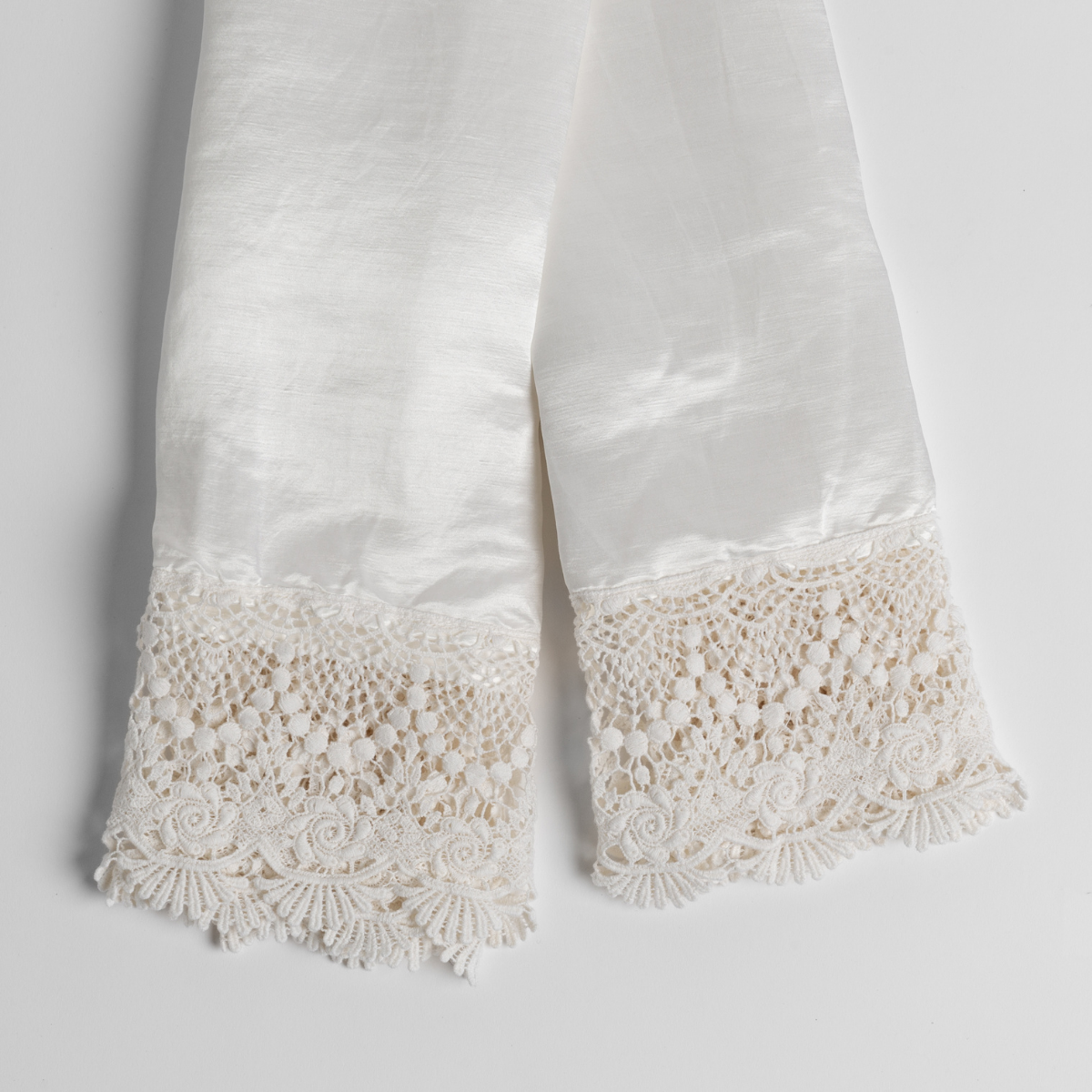 Paloma Pillowcase (Single)
